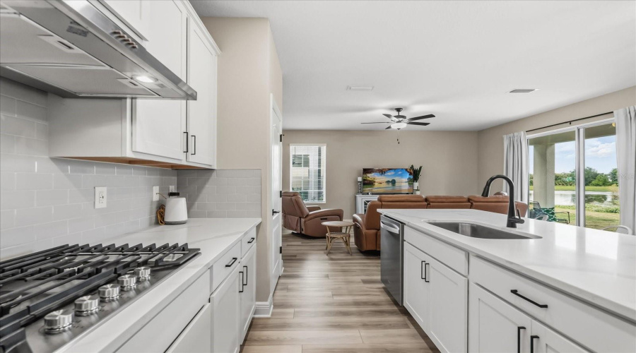 KISSIMMEE, Florida 34747, 6 Bedrooms Bedrooms, ,4 BathroomsBathrooms,Residential,For Sale,SOMERSWORTH,0,MFRO6354556 KISSIMMEE, Florida 34747, 6 Bedrooms Bedrooms, ,4 BathroomsBathrooms,Residential,For Sale,SOMERSWORTH,0,MFRO6354556