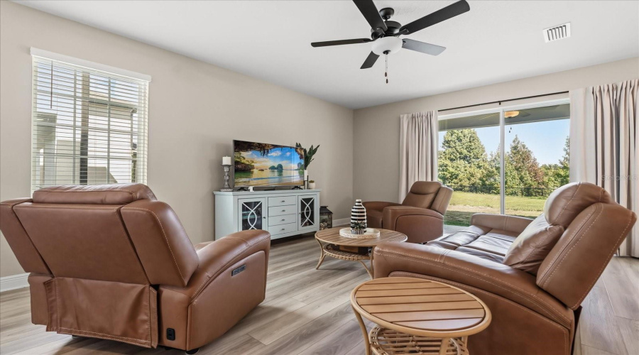 KISSIMMEE, Florida 34747, 6 Bedrooms Bedrooms, ,4 BathroomsBathrooms,Residential,For Sale,SOMERSWORTH,0,MFRO6354556 KISSIMMEE, Florida 34747, 6 Bedrooms Bedrooms, ,4 BathroomsBathrooms,Residential,For Sale,SOMERSWORTH,0,MFRO6354556