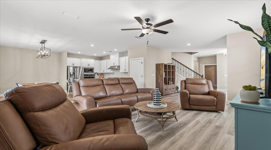 KISSIMMEE, Florida 34747, 6 Bedrooms Bedrooms, ,4 BathroomsBathrooms,Residential,For Sale,SOMERSWORTH,0,MFRO6354556 KISSIMMEE, Florida 34747, 6 Bedrooms Bedrooms, ,4 BathroomsBathrooms,Residential,For Sale,SOMERSWORTH,0,MFRO6354556