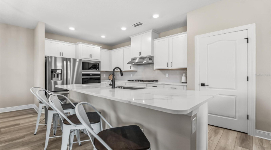 KISSIMMEE, Florida 34747, 6 Bedrooms Bedrooms, ,4 BathroomsBathrooms,Residential,For Sale,SOMERSWORTH,0,MFRO6354556 KISSIMMEE, Florida 34747, 6 Bedrooms Bedrooms, ,4 BathroomsBathrooms,Residential,For Sale,SOMERSWORTH,0,MFRO6354556