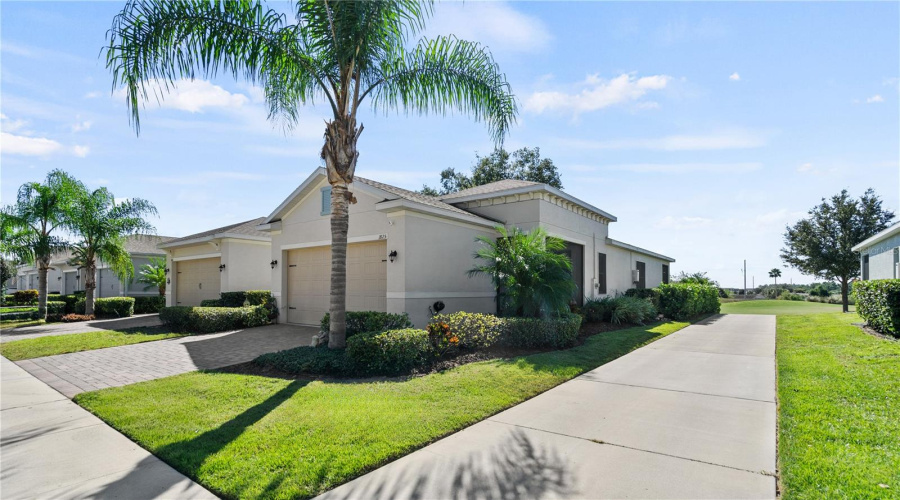 KISSIMMEE, Florida 34747, 2 Bedrooms Bedrooms, ,2 BathroomsBathrooms,Residential,For Sale,FLORA PASS,0,MFRO6355192 KISSIMMEE, Florida 34747, 2 Bedrooms Bedrooms, ,2 BathroomsBathrooms,Residential,For Sale,FLORA PASS,0,MFRO6355192