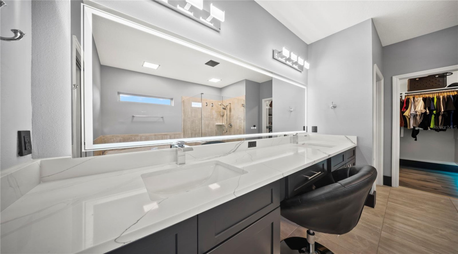 ORLANDO, Florida 32836, 5 Bedrooms Bedrooms, ,3 BathroomsBathrooms,Residential,For Sale,PRINCE HARRY,0,MFRO6354365 ORLANDO, Florida 32836, 5 Bedrooms Bedrooms, ,3 BathroomsBathrooms,Residential,For Sale,PRINCE HARRY,0,MFRO6354365
