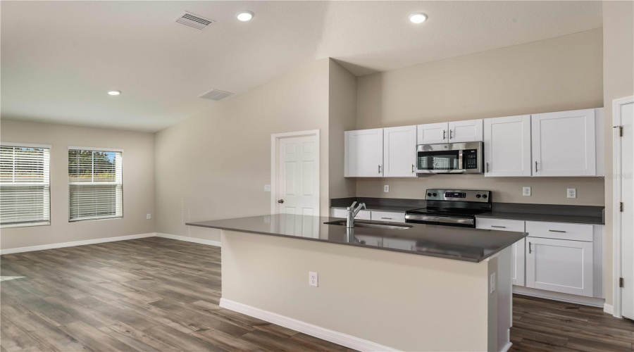 DAVENPORT, Florida 33837, 4 Bedrooms Bedrooms, ,2 BathroomsBathrooms,Residential,For Sale,RIVER BEACON,0,MFRTB8441172 DAVENPORT, Florida 33837, 4 Bedrooms Bedrooms, ,2 BathroomsBathrooms,Residential,For Sale,RIVER BEACON,0,MFRTB8441172