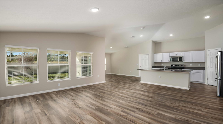 DAVENPORT, Florida 33837, 4 Bedrooms Bedrooms, ,2 BathroomsBathrooms,Residential,For Sale,RIVER BEACON,0,MFRTB8441172 DAVENPORT, Florida 33837, 4 Bedrooms Bedrooms, ,2 BathroomsBathrooms,Residential,For Sale,RIVER BEACON,0,MFRTB8441172