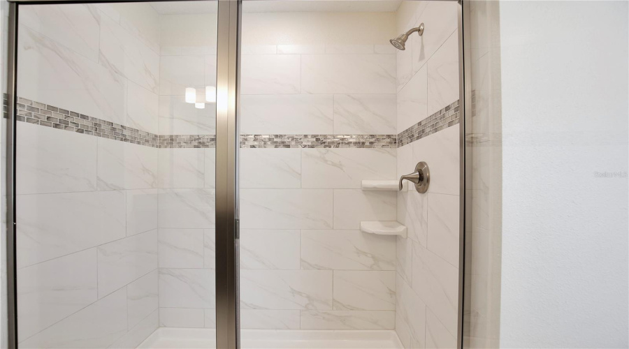 KISSIMMEE, Florida 34746, 6 Bedrooms Bedrooms, ,5 BathroomsBathrooms,Residential,For Sale,KINGS CASTLE,0,MFRO6333884 KISSIMMEE, Florida 34746, 6 Bedrooms Bedrooms, ,5 BathroomsBathrooms,Residential,For Sale,KINGS CASTLE,0,MFRO6333884