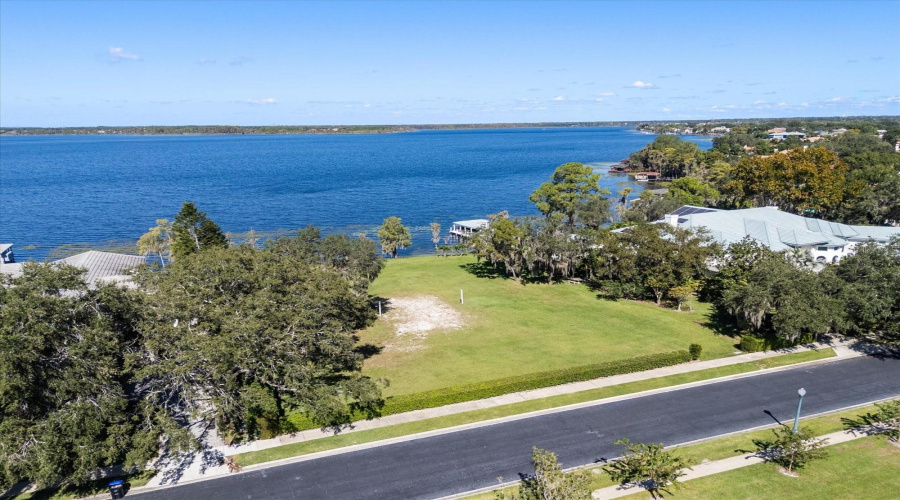 Lakefront Lot from Front