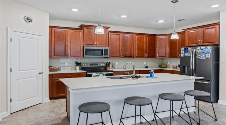 42" solid wood cabinets 42" solid wood cabinets