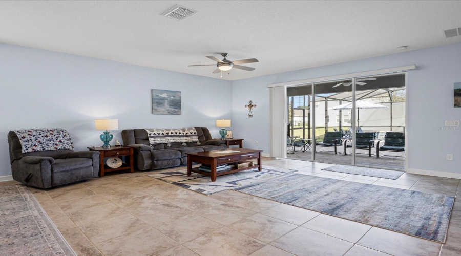 Open family room Open family room