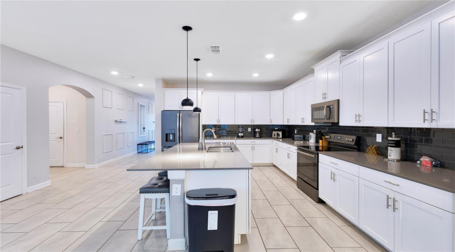 KISSIMMEE, Florida 34746, 6 Bedrooms Bedrooms, ,5 BathroomsBathrooms,Residential,For Sale,BOOKMARK,0,MFRO6355089 KISSIMMEE, Florida 34746, 6 Bedrooms Bedrooms, ,5 BathroomsBathrooms,Residential,For Sale,BOOKMARK,0,MFRO6355089