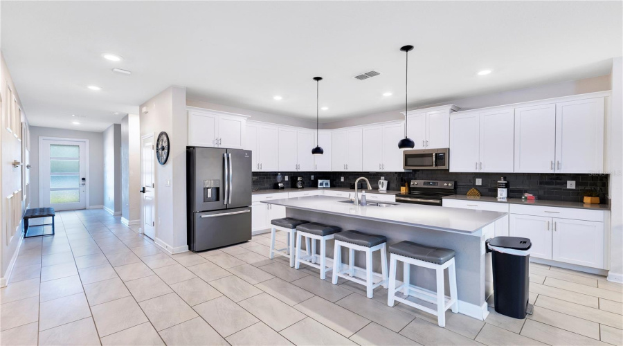 KISSIMMEE, Florida 34746, 6 Bedrooms Bedrooms, ,5 BathroomsBathrooms,Residential,For Sale,BOOKMARK,0,MFRO6355089 KISSIMMEE, Florida 34746, 6 Bedrooms Bedrooms, ,5 BathroomsBathrooms,Residential,For Sale,BOOKMARK,0,MFRO6355089