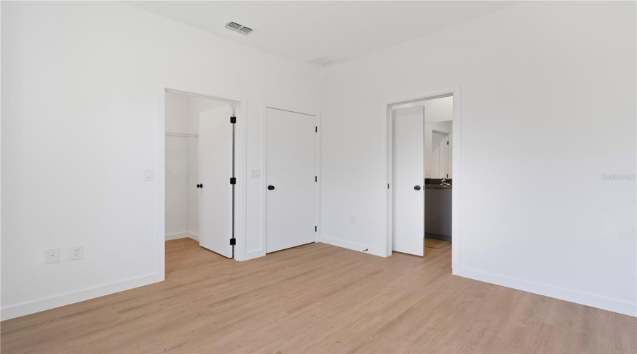 KISSIMMEE, Florida 34747, 3 Bedrooms Bedrooms, ,3 BathroomsBathrooms,Residential,For Sale,TRANQUIL,0,MFRO6355432 KISSIMMEE, Florida 34747, 3 Bedrooms Bedrooms, ,3 BathroomsBathrooms,Residential,For Sale,TRANQUIL,0,MFRO6355432