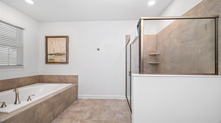 KISSIMMEE, Florida 34746, 8 Bedrooms Bedrooms, ,5 BathroomsBathrooms,Residential,For Sale,PENELOPE,0,MFRO6355354 KISSIMMEE, Florida 34746, 8 Bedrooms Bedrooms, ,5 BathroomsBathrooms,Residential,For Sale,PENELOPE,0,MFRO6355354