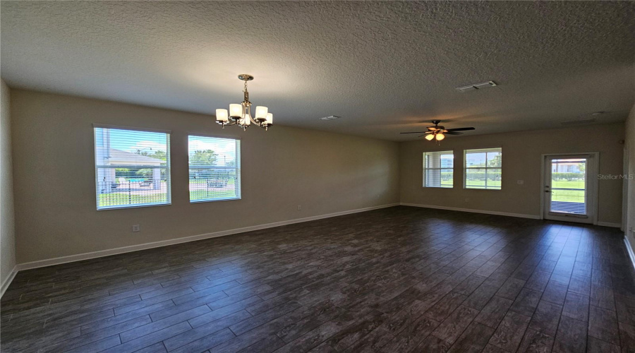 KISSIMMEE, Florida 34746, 4 Bedrooms Bedrooms, ,3 BathroomsBathrooms,Residential,For Sale,FAIRY TALE,0,MFRO6355002 KISSIMMEE, Florida 34746, 4 Bedrooms Bedrooms, ,3 BathroomsBathrooms,Residential,For Sale,FAIRY TALE,0,MFRO6355002