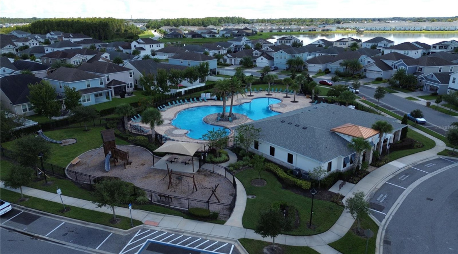 KISSIMMEE, Florida 34746, 4 Bedrooms Bedrooms, ,3 BathroomsBathrooms,Residential,For Sale,FAIRY TALE,0,MFRO6355002