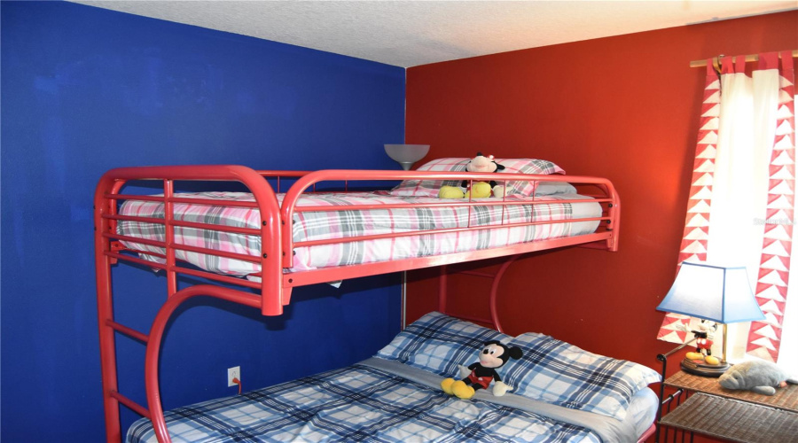 Twin Room Twin Room
