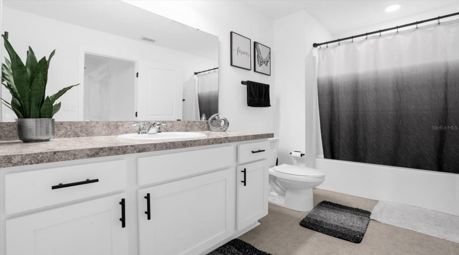 DAVENPORT, Florida 33837, 3 Bedrooms Bedrooms, ,2 BathroomsBathrooms,Residential,For Sale,MADISON,0,MFRO6259235