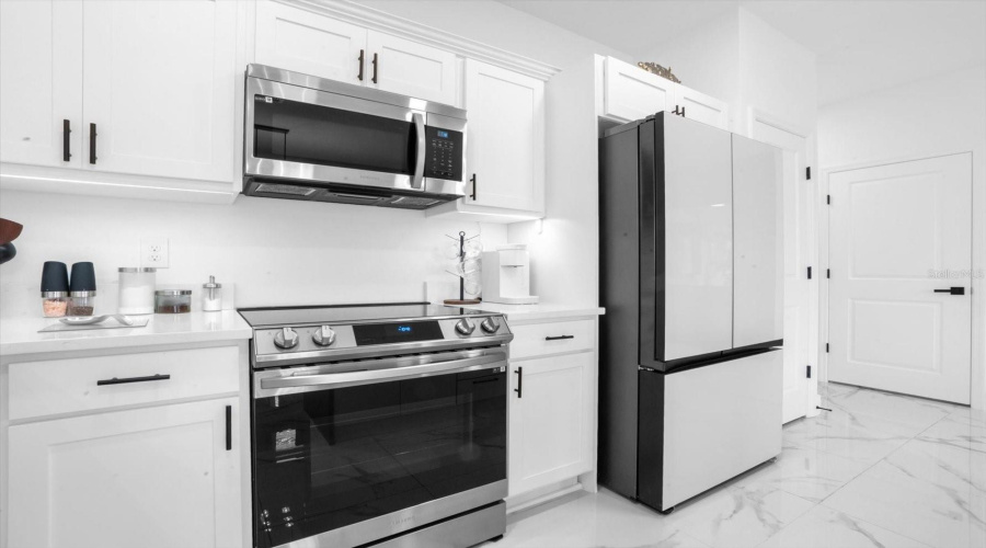 DAVENPORT, Florida 33837, 3 Bedrooms Bedrooms, ,2 BathroomsBathrooms,Residential,For Sale,MADISON,0,MFRO6259235