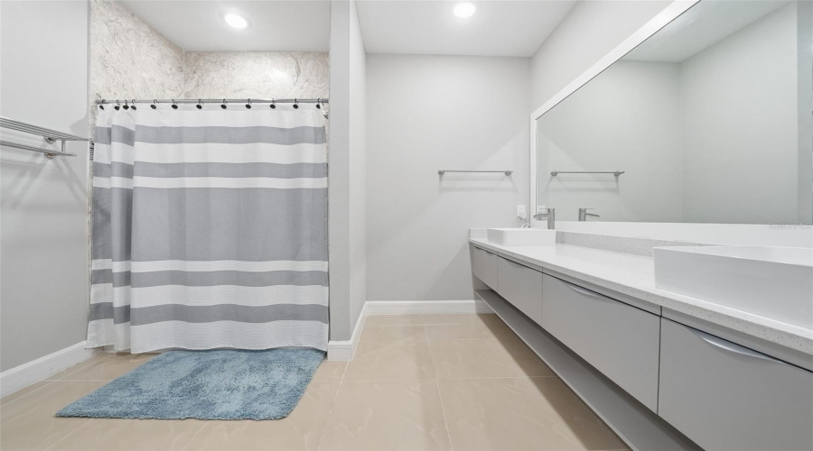 DAVENPORT, Florida 33837, 3 Bedrooms Bedrooms, ,2 BathroomsBathrooms,Residential,For Sale,GREENBRIAR,0,MFRTB8435926 DAVENPORT, Florida 33837, 3 Bedrooms Bedrooms, ,2 BathroomsBathrooms,Residential,For Sale,GREENBRIAR,0,MFRTB8435926