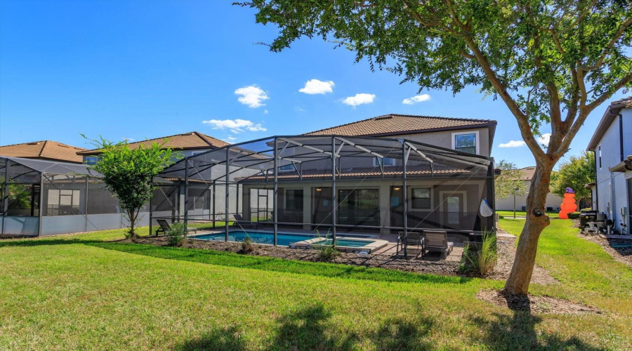 DAVENPORT, Florida 33896, 7 Bedrooms Bedrooms, ,5 BathroomsBathrooms,Residential,For Sale,MOON VALLEY,0,MFRO6355610