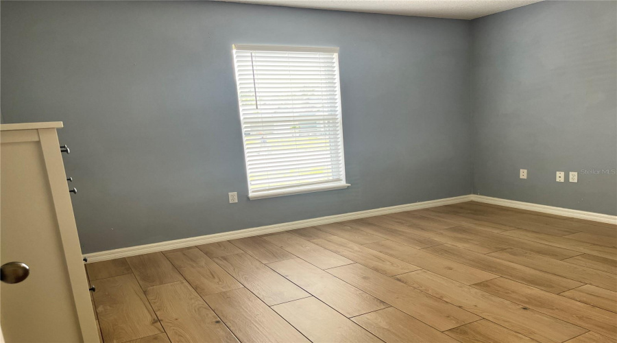 DAVENPORT, Florida 33897, 4 Bedrooms Bedrooms, ,2 BathroomsBathrooms,Residential,For Sale,ELGIN,0,MFRS5130870