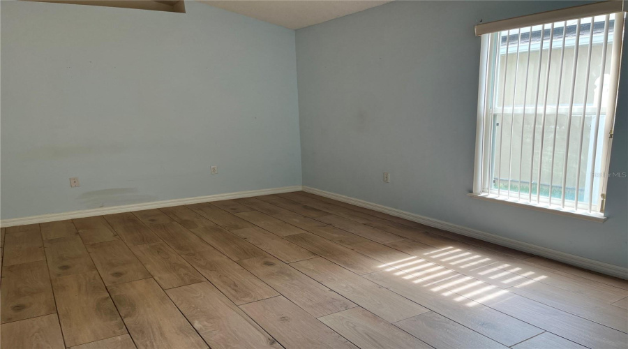 DAVENPORT, Florida 33897, 4 Bedrooms Bedrooms, ,2 BathroomsBathrooms,Residential,For Sale,ELGIN,0,MFRS5130870