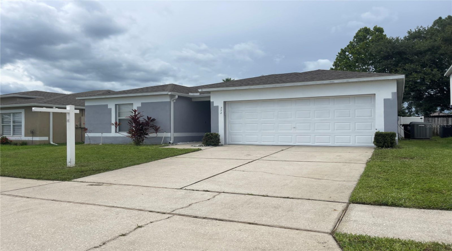 DAVENPORT, Florida 33897, 4 Bedrooms Bedrooms, ,2 BathroomsBathrooms,Residential,For Sale,ELGIN,0,MFRS5130870