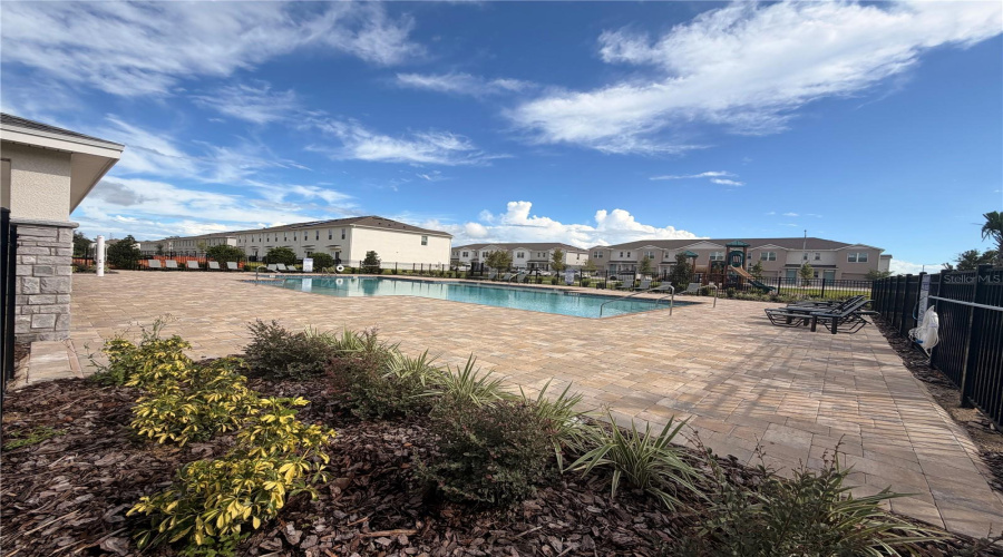 DAVENPORT, Florida 33837, 3 Bedrooms Bedrooms, ,2 BathroomsBathrooms,Residential,For Sale,ROCK ELM,0,MFRS5137381