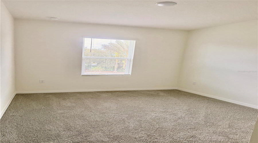 DAVENPORT, Florida 33837, 3 Bedrooms Bedrooms, ,2 BathroomsBathrooms,Residential,For Sale,ROCK ELM,0,MFRS5137381