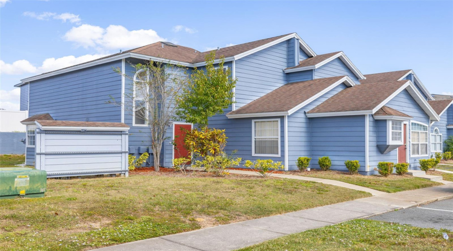 DAVENPORT, Florida 33897, 4 Bedrooms Bedrooms, ,3 BathroomsBathrooms,Residential,For Sale,MANGO,0,MFRO6355733 DAVENPORT, Florida 33897, 4 Bedrooms Bedrooms, ,3 BathroomsBathrooms,Residential,For Sale,MANGO,0,MFRO6355733