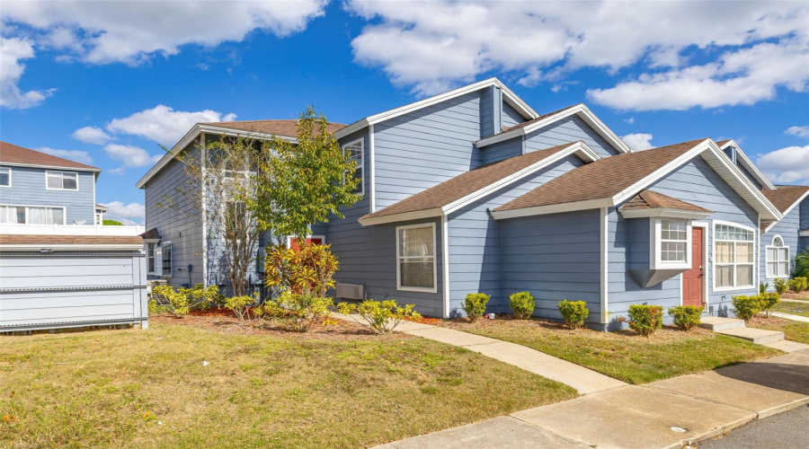 DAVENPORT, Florida 33897, 4 Bedrooms Bedrooms, ,3 BathroomsBathrooms,Residential,For Sale,MANGO,0,MFRO6355733 DAVENPORT, Florida 33897, 4 Bedrooms Bedrooms, ,3 BathroomsBathrooms,Residential,For Sale,MANGO,0,MFRO6355733