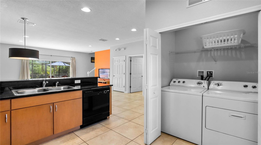 KISSIMMEE, Florida 34747, 3 Bedrooms Bedrooms, ,2 BathroomsBathrooms,Residential,For Sale,YELLOW LANTANA,0,MFRS5124920 KISSIMMEE, Florida 34747, 3 Bedrooms Bedrooms, ,2 BathroomsBathrooms,Residential,For Sale,YELLOW LANTANA,0,MFRS5124920