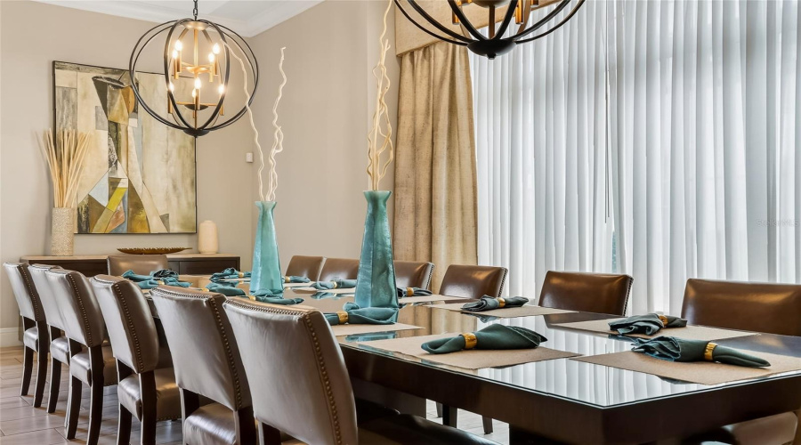 Dining for 16 Dining for 16