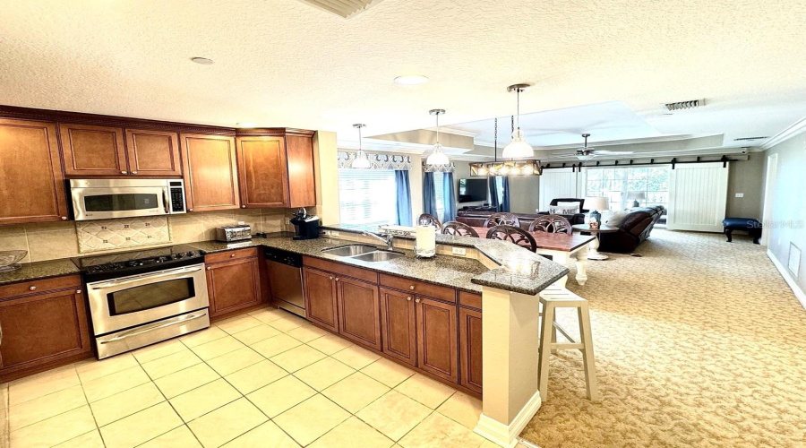 REUNION, Florida 34747, 3 Bedrooms Bedrooms, ,3 BathroomsBathrooms,Residential,For Sale,SUNSET VIEW,0,MFRO6353371 REUNION, Florida 34747, 3 Bedrooms Bedrooms, ,3 BathroomsBathrooms,Residential,For Sale,SUNSET VIEW,0,MFRO6353371