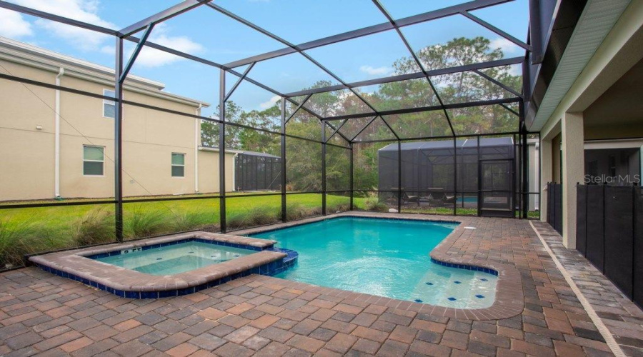 PRIVATE POOL PRIVATE POOL