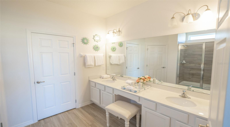 DAVENPORT, Florida 33837, 14 Bedrooms Bedrooms, ,11 BathroomsBathrooms,Residential,For Sale,OAK GREEN,0,MFRA4669432 DAVENPORT, Florida 33837, 14 Bedrooms Bedrooms, ,11 BathroomsBathrooms,Residential,For Sale,OAK GREEN,0,MFRA4669432