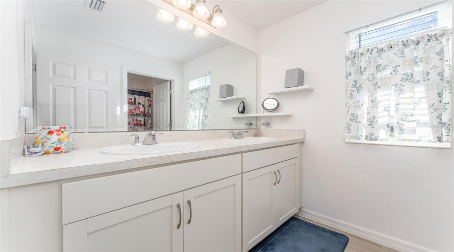 KISSIMMEE, Florida 34746, 4 Bedrooms Bedrooms, ,2 BathroomsBathrooms,Residential,For Sale,CONIFER CONE,0,MFRO6355960 KISSIMMEE, Florida 34746, 4 Bedrooms Bedrooms, ,2 BathroomsBathrooms,Residential,For Sale,CONIFER CONE,0,MFRO6355960