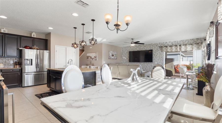 Dining area Dining area