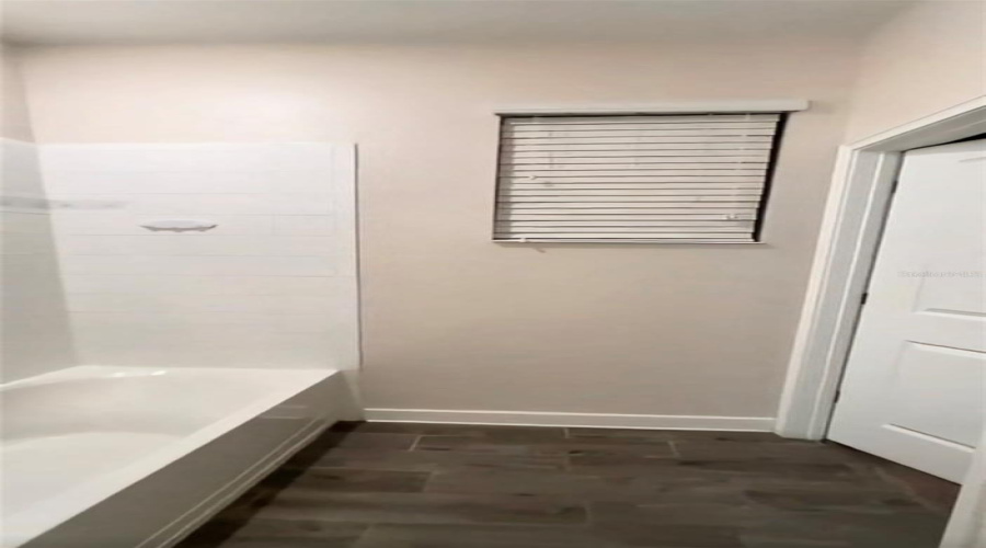 DAVENPORT, Florida 33837, 4 Bedrooms Bedrooms, ,3 BathroomsBathrooms,Residential,For Sale,CORTLAND,0,MFRO6356160