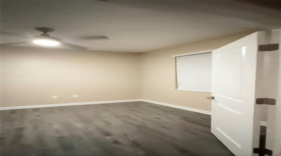 DAVENPORT, Florida 33837, 4 Bedrooms Bedrooms, ,3 BathroomsBathrooms,Residential,For Sale,CORTLAND,0,MFRO6356160