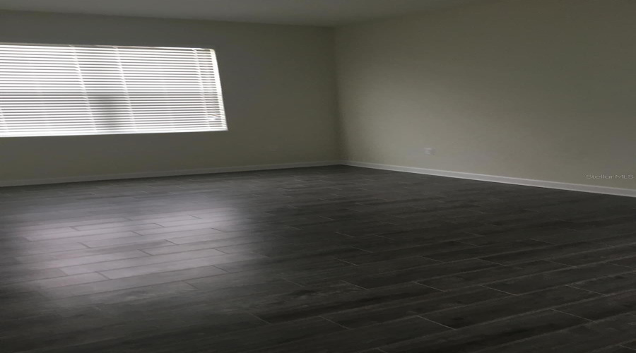 DAVENPORT, Florida 33837, 4 Bedrooms Bedrooms, ,3 BathroomsBathrooms,Residential,For Sale,CORTLAND,0,MFRO6356160