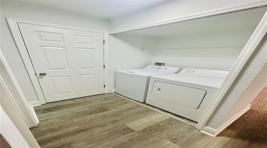 KISSIMMEE, Florida 34746, 5 Bedrooms Bedrooms, ,3 BathroomsBathrooms,Residential,For Sale,HAMLET,0,MFRS5137469