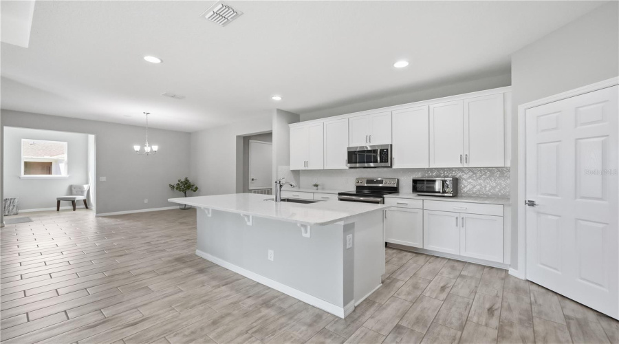 KISSIMMEE, Florida 34746, 4 Bedrooms Bedrooms, ,2 BathroomsBathrooms,Residential,For Sale,GRASMERE VIEW,0,MFRO6356164