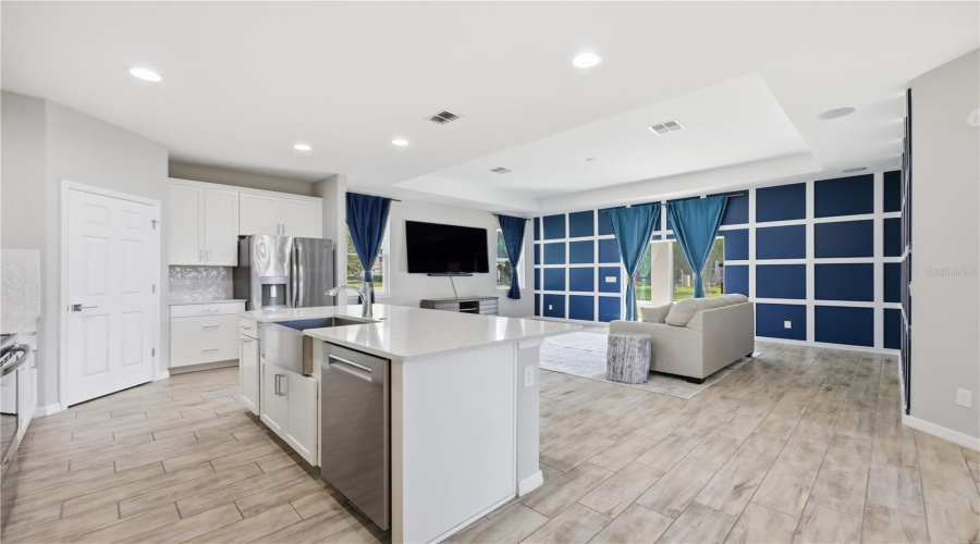 KISSIMMEE, Florida 34746, 4 Bedrooms Bedrooms, ,2 BathroomsBathrooms,Residential,For Sale,GRASMERE VIEW,0,MFRO6356164