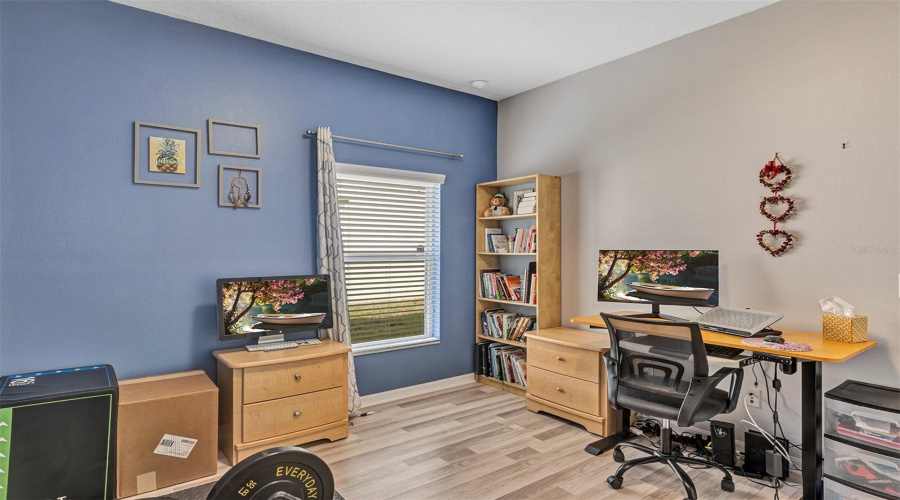 DAVENPORT, Florida 33896, 4 Bedrooms Bedrooms, ,3 BathroomsBathrooms,Residential,For Sale,ESSEX,0,MFRO6354954