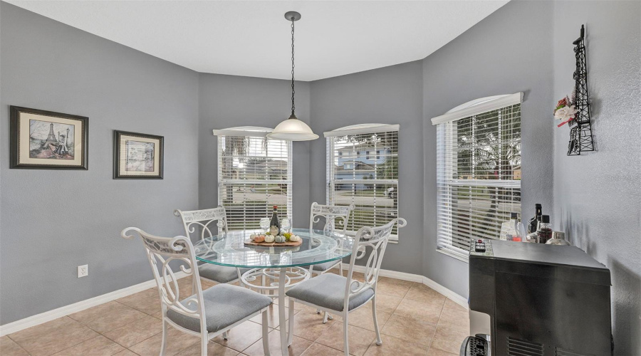 DAVENPORT, Florida 33896, 4 Bedrooms Bedrooms, ,3 BathroomsBathrooms,Residential,For Sale,ESSEX,0,MFRO6354954