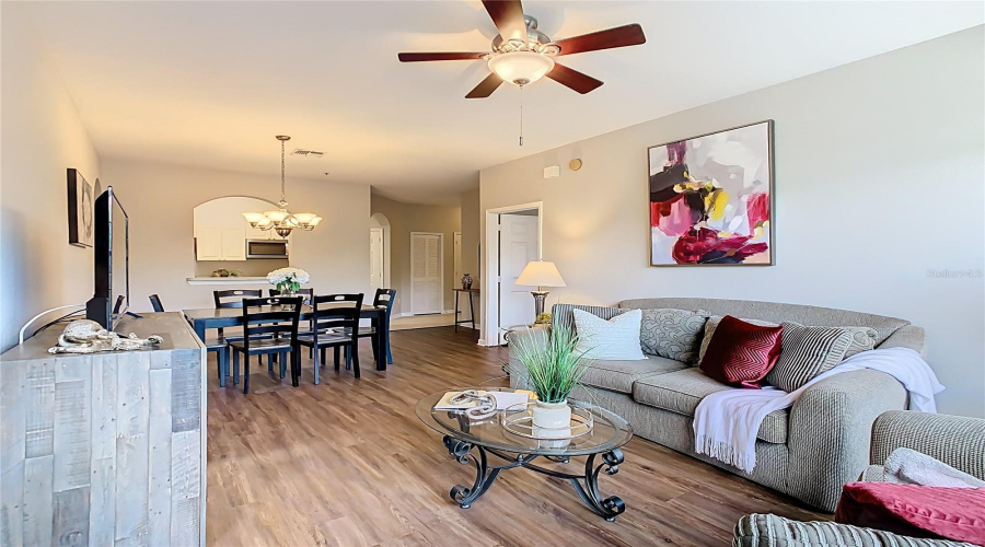 Open-concept living and dining area, ideal for entertaining guests or creating cozy family moments! Open-concept living and dining area, ideal for entertaining guests or creating cozy family moments!