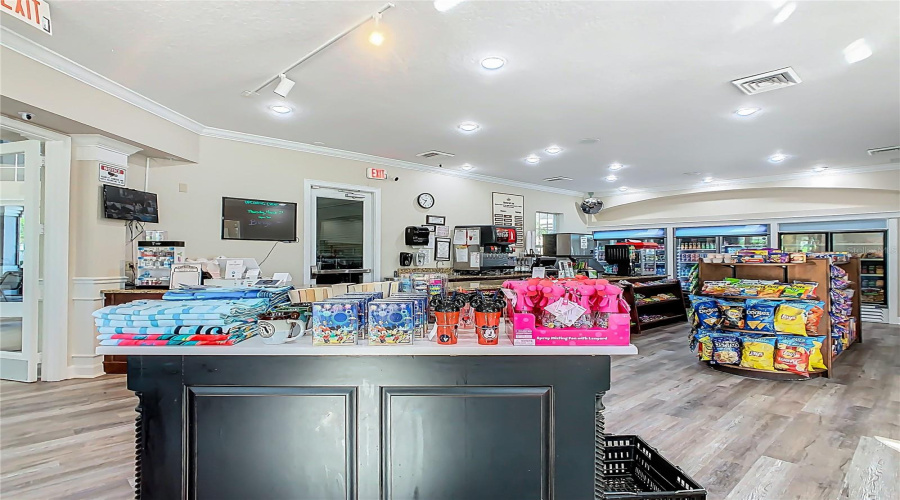 Enjoy the convenience of an on-site shop Enjoy the convenience of an on-site shop