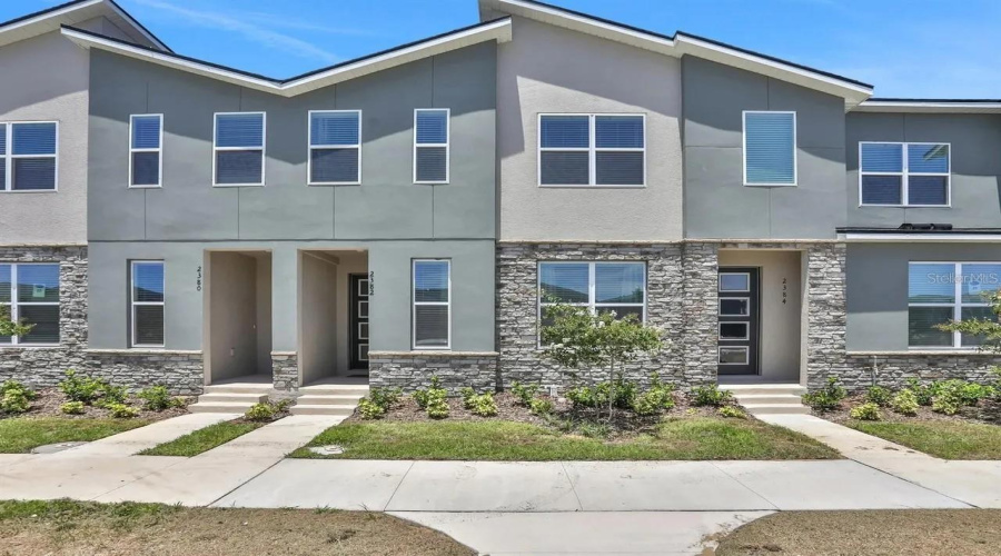 KISSIMMEE, Florida 34747, 5 Bedrooms Bedrooms, ,4 BathroomsBathrooms,Residential,For Sale,ZABALLINA,0,MFRO6356513