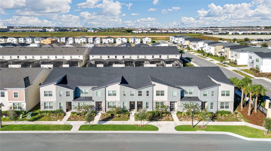 KISSIMMEE, Florida 34747, 5 Bedrooms Bedrooms, ,4 BathroomsBathrooms,Residential,For Sale,ZABALLINA,0,MFRO6356513