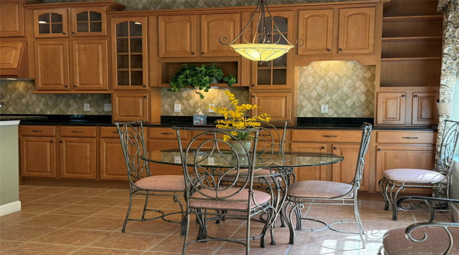 Dinette Area Dinette Area